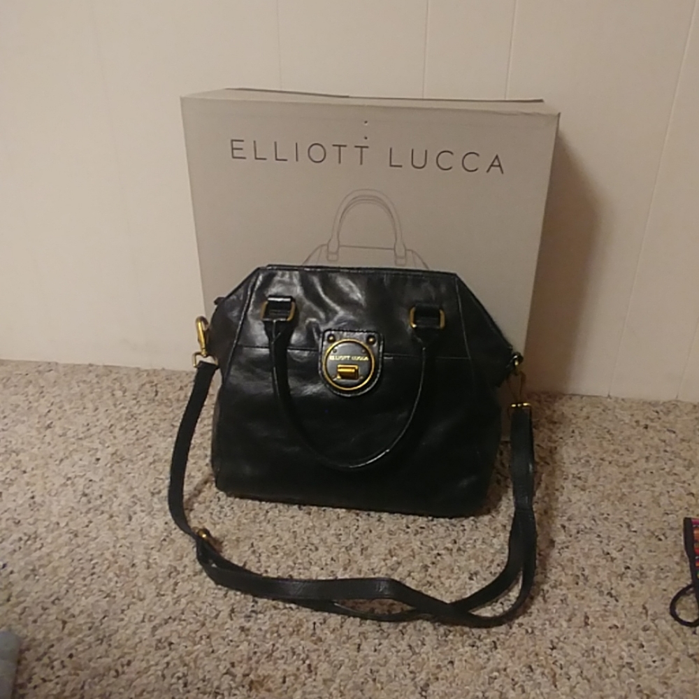 Leather bag